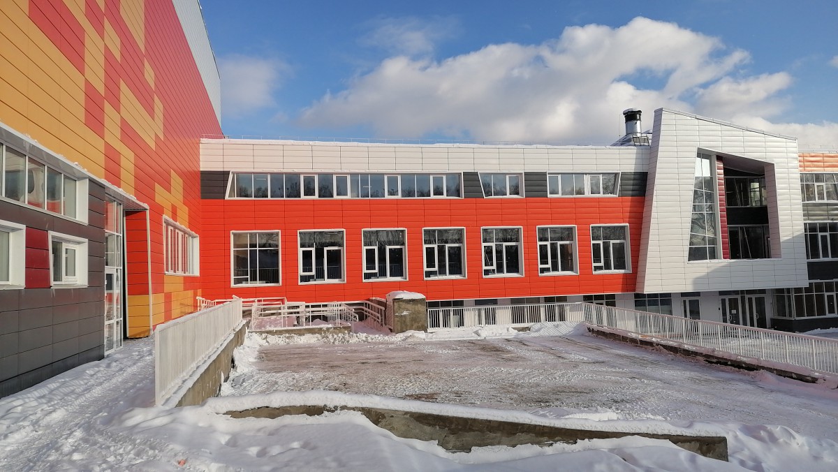 Фотография школы.